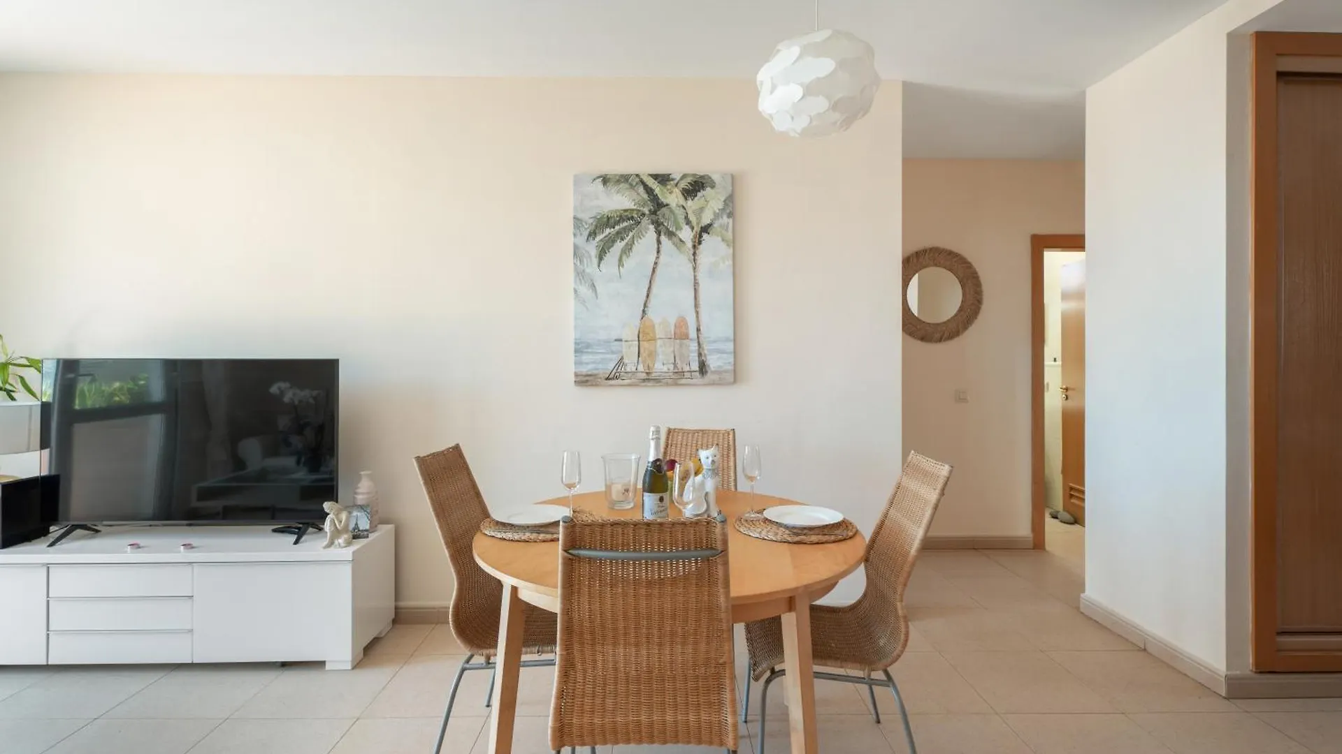 Grand View Apartment 아데제 스페인